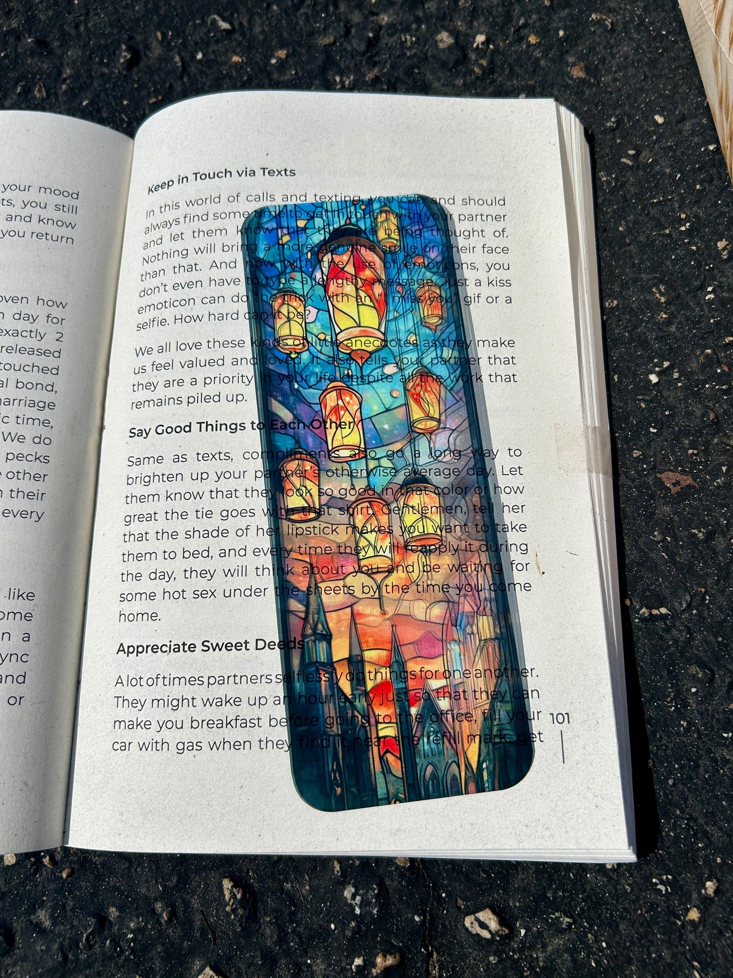 Sky Lantern Bookmark – Lantern Festival Magic, Glowing Orbs, Dreamy Night Sky Gift for Book Lovers