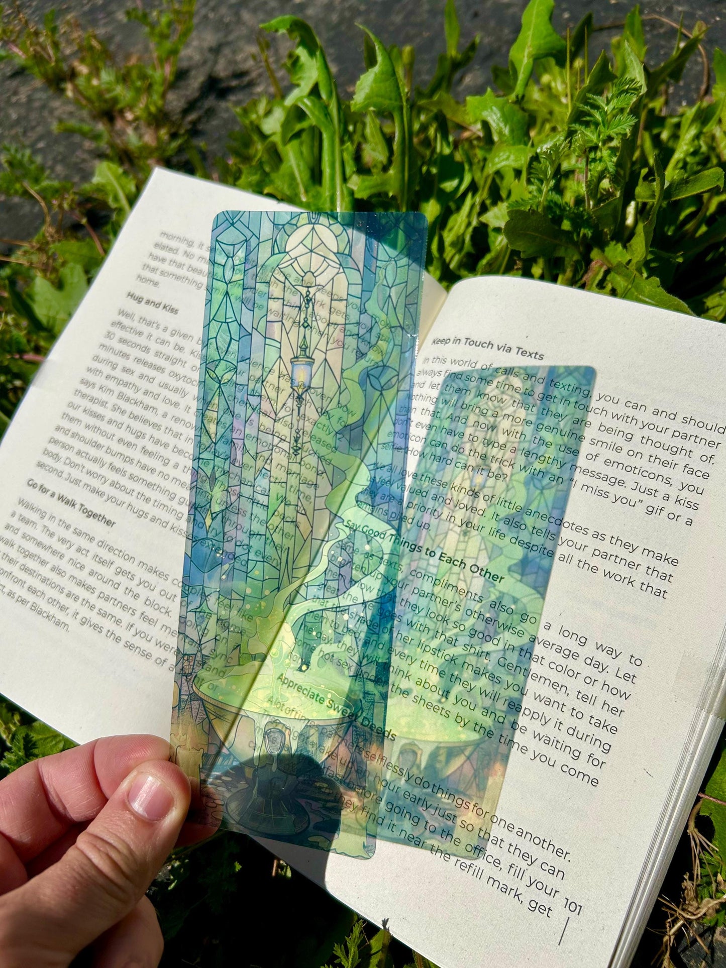 Witchy Cauldron Bookmark – Magical Potion Brewing, Mystical Witchcraft Art, Perfect Gift for Fantasy Lovers and Spooky Souls