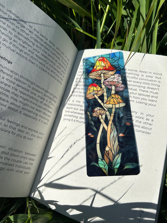 Magic Mushrooms Bookmark – Handmade Psychedelic Bookmark, Fungi Lover Gift, Unique Book Accessory for Nature Enthusiasts