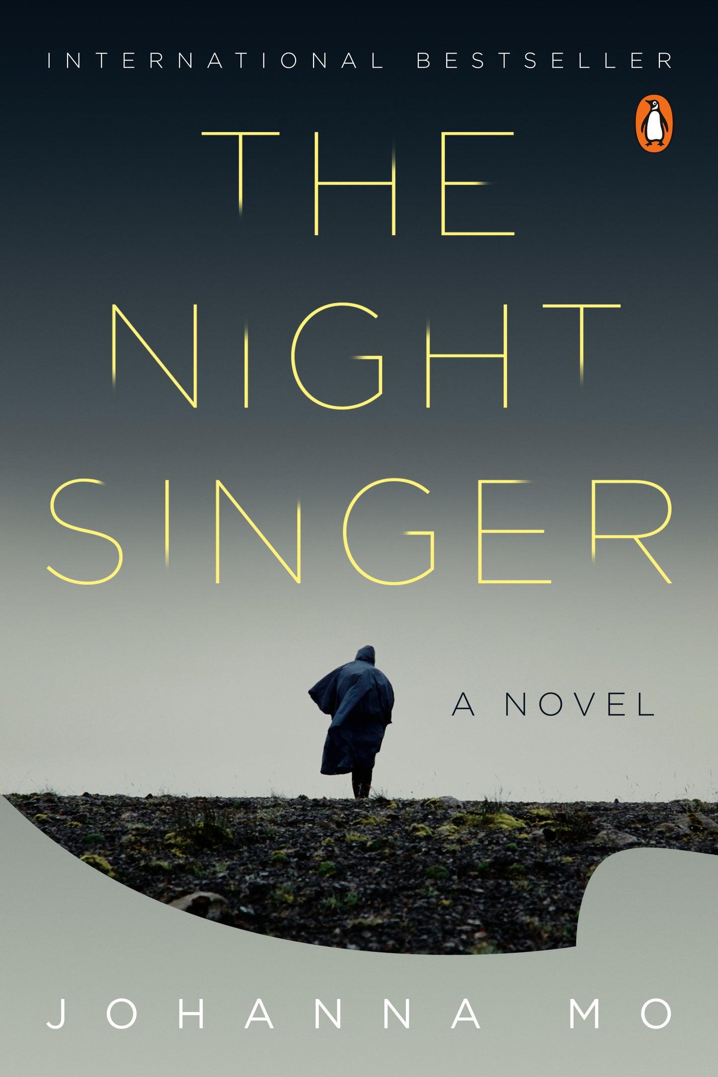 The Night Singer - A Novel (The Island Murders) (Book:1)