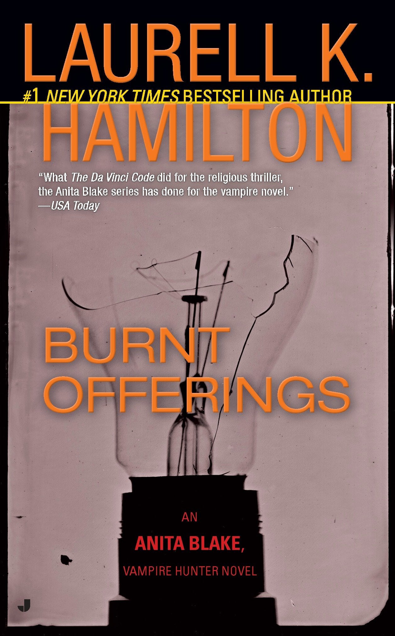 Burnt Offerings - An Anita Blake, Vampire Hunter Novel (Anita Blake, Vampire Hunter) (Book:7)