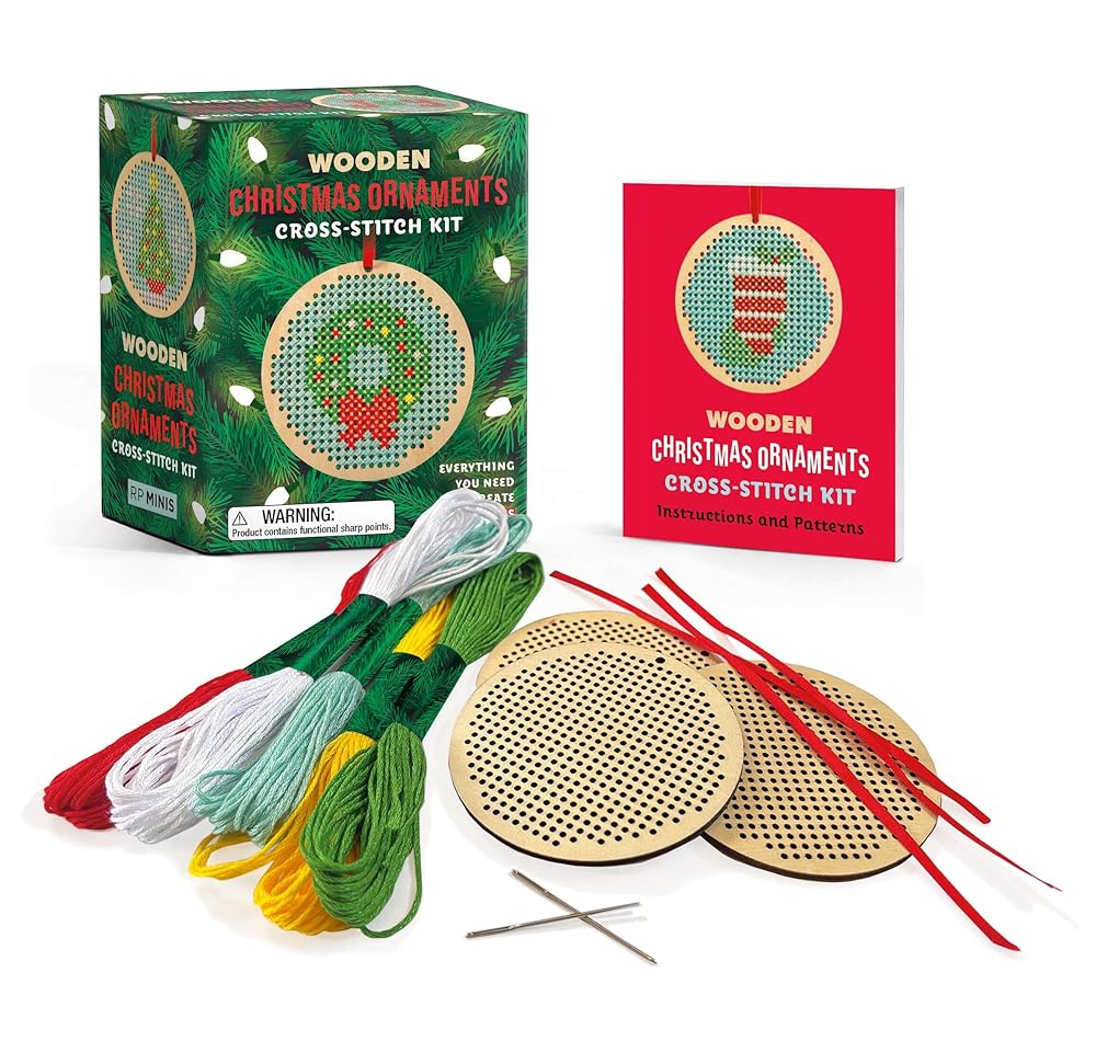Wooden Christmas Ornaments Cross-Stitch Kit: Everything You Need to Create 3 Keepsakes (RP Minis) by Sosae Caetano, Dennis Caetano
