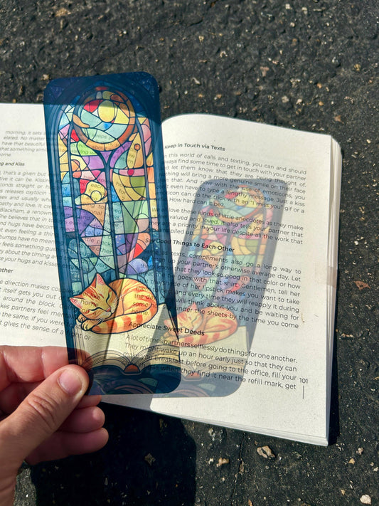 Stained Glass Sleepy Kitty Bookmark – Cozy Cat Lover Gift, Whimsical Meow Art, Cute Feline Reading Accessory