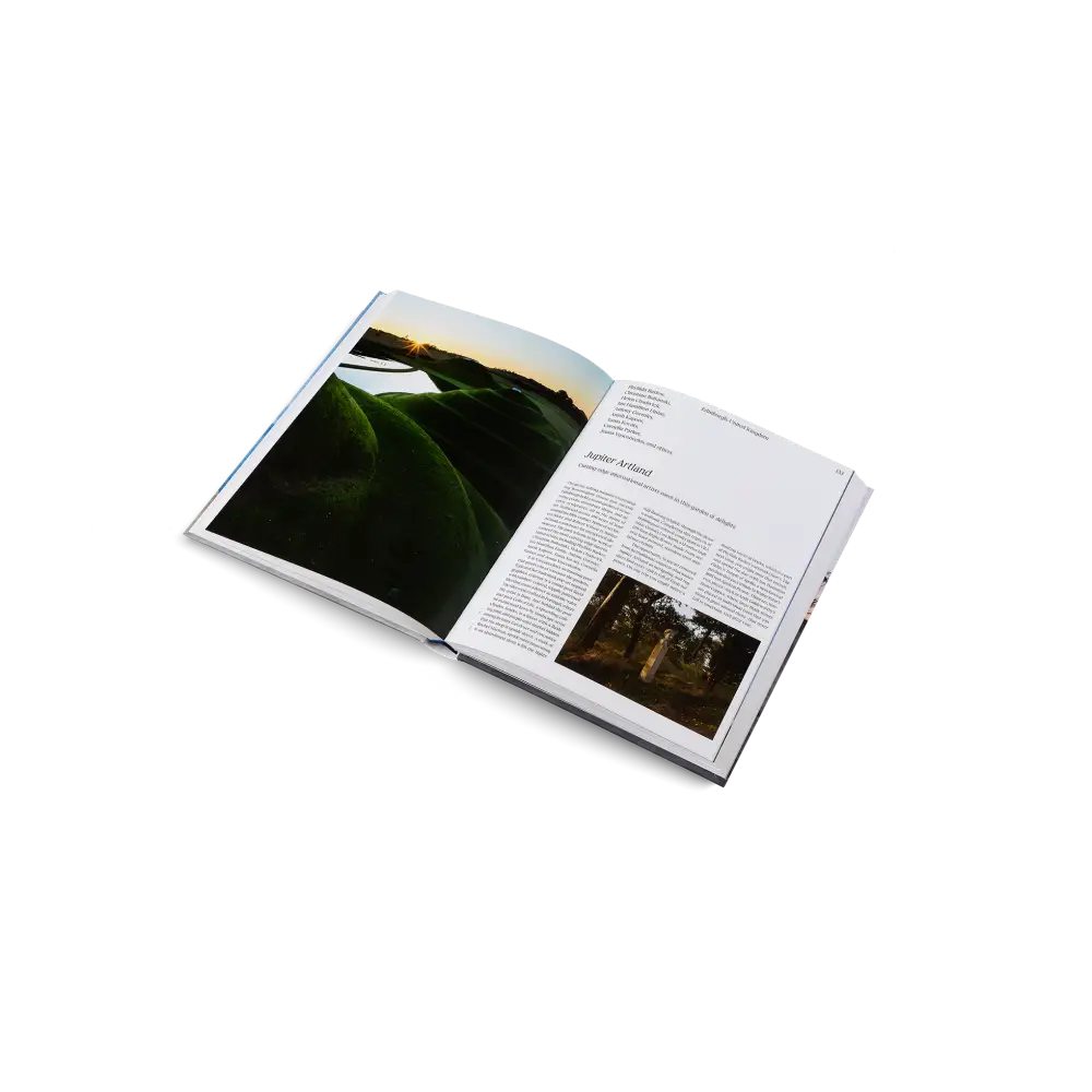 Art Escapes Book