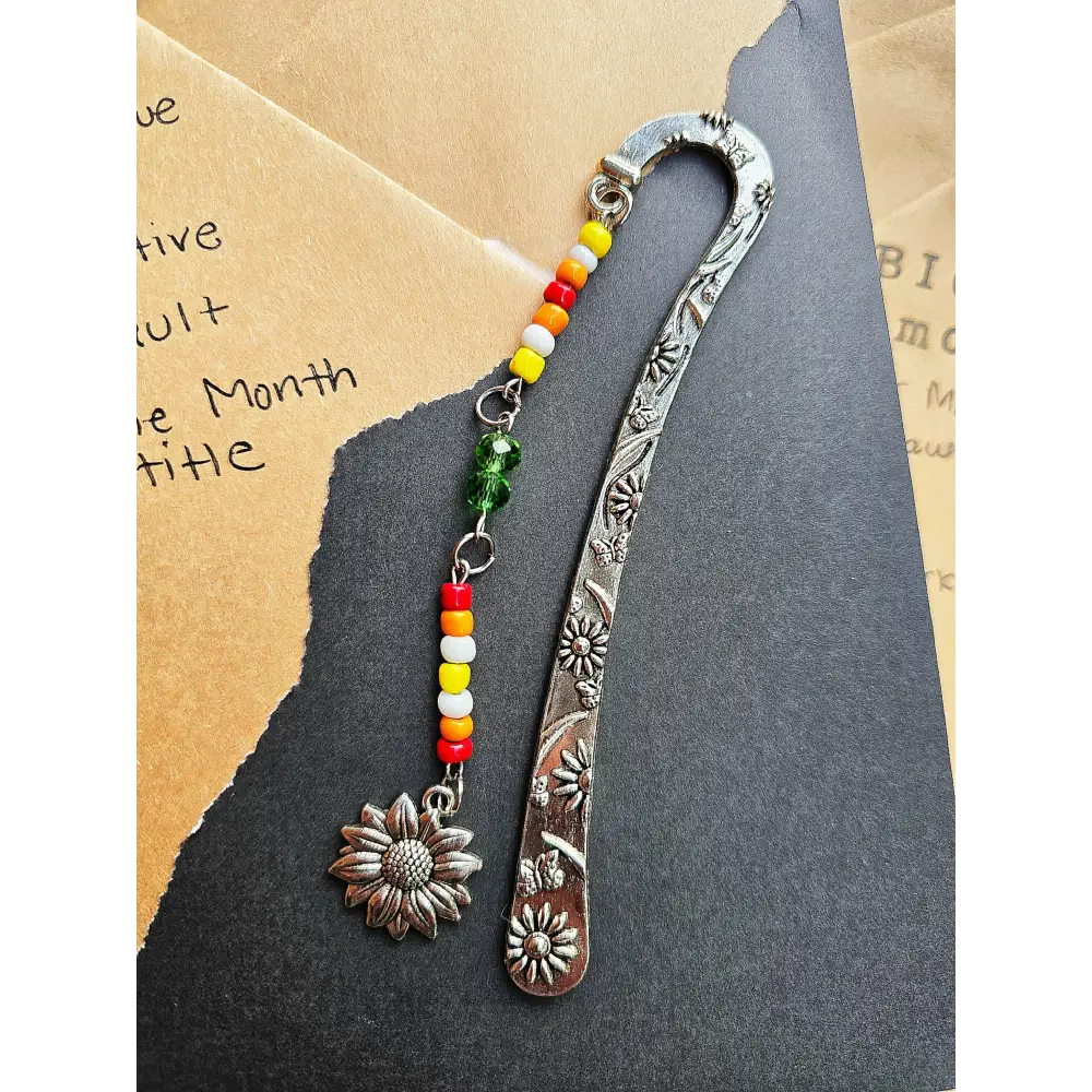 Beaded Metal Hook Bookmark - Handmade - Sunflower - book accessory
