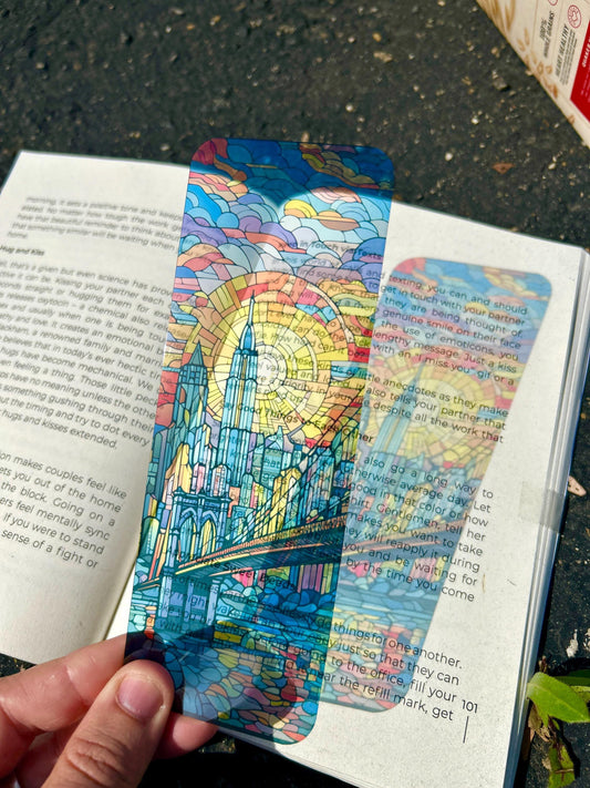 Brooklyn Bridge Stained Glass Bookmark – Iconic NYC Landmark, Unique Gift for Travelers & Architecture Lovers