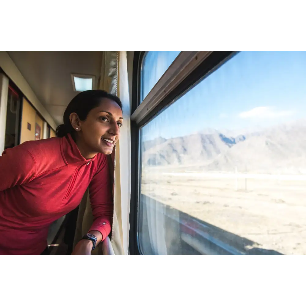 Découvrir le monde en train Book