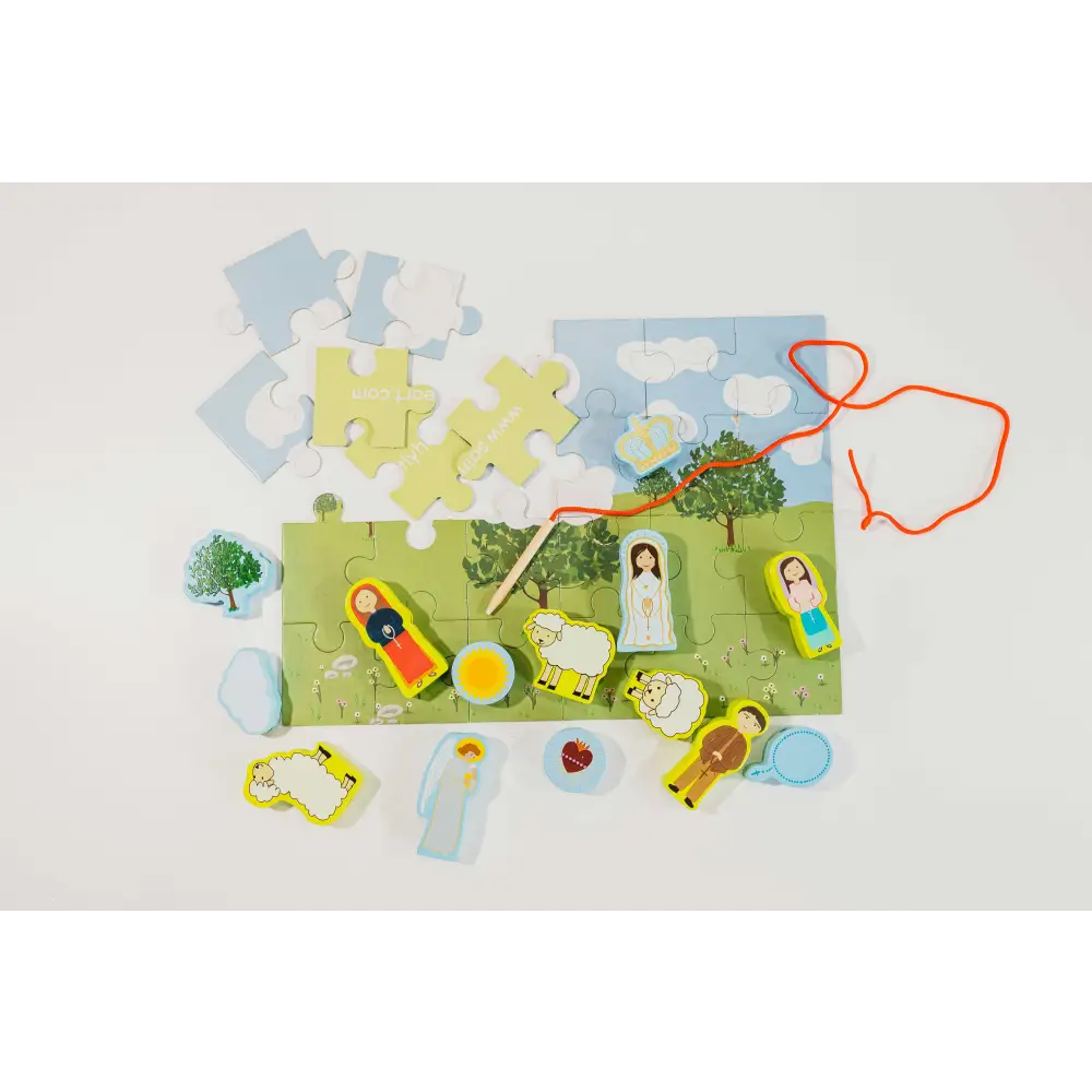 Fatima Lacing Set Toys & Games