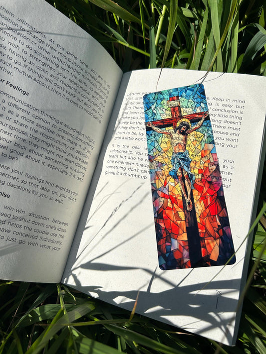 Jesus on the Cross Bookmark – Handmade Christian Bookmark, Religious Symbol Bookmark, Spiritual Gift for Believers, Faith and Prayer