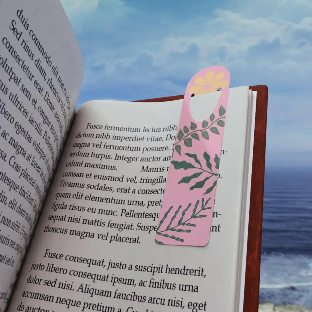 Floral Bookmark - One size / White - book accessory