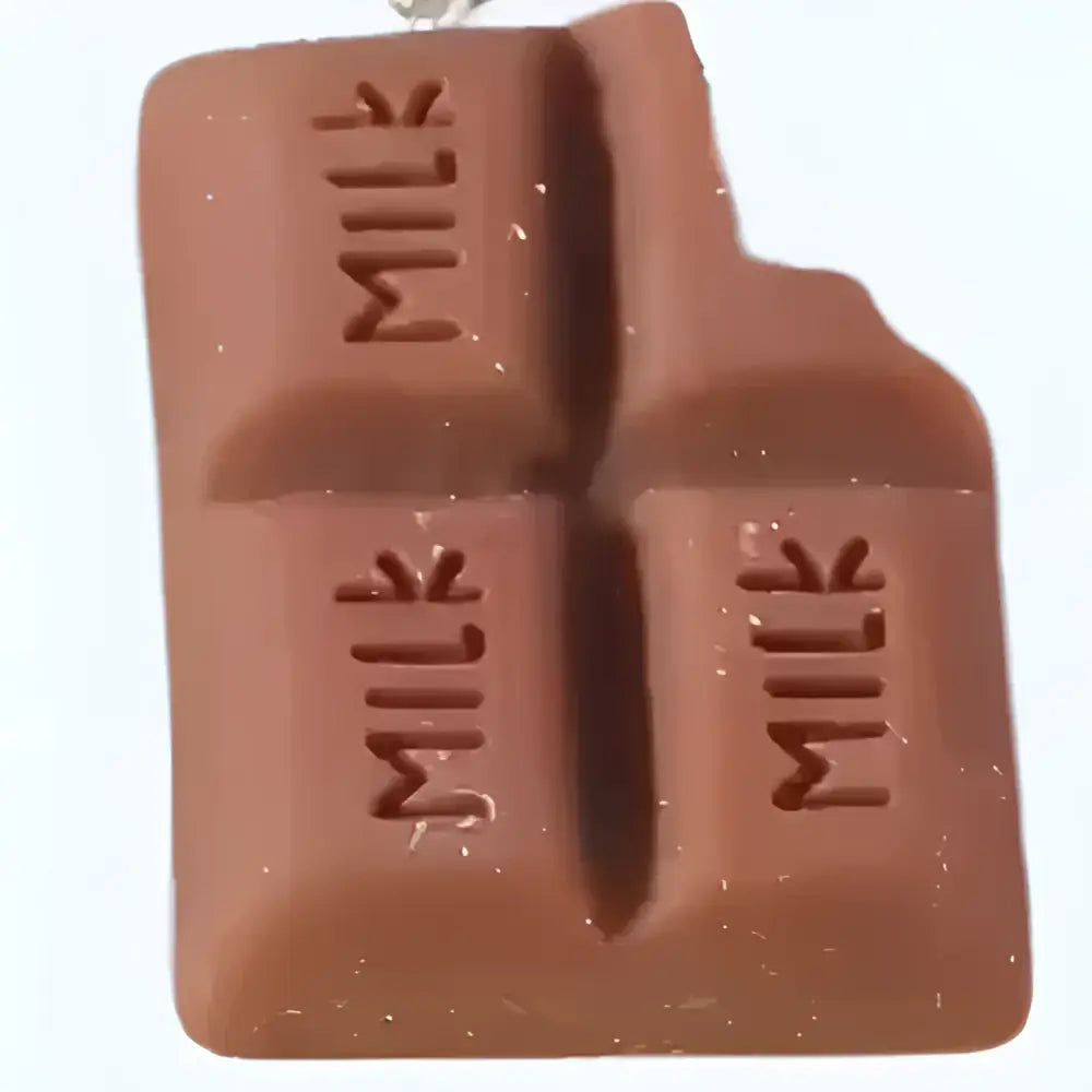 Milk Chocolate–USB-C Dust Plug Charm for Kindle Phones and Tablets - Brown - Accessories