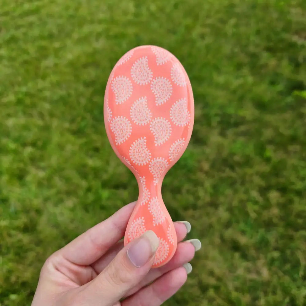 Mini Hairbrush with Summer-Themed Print – A Book Lover’s Essential - Pink - Hair Accessories