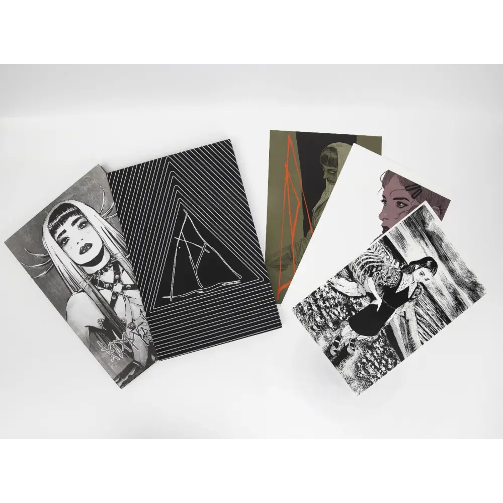 Poppy: Poppy’s Inferno - Deluxe Book - Book Edition
