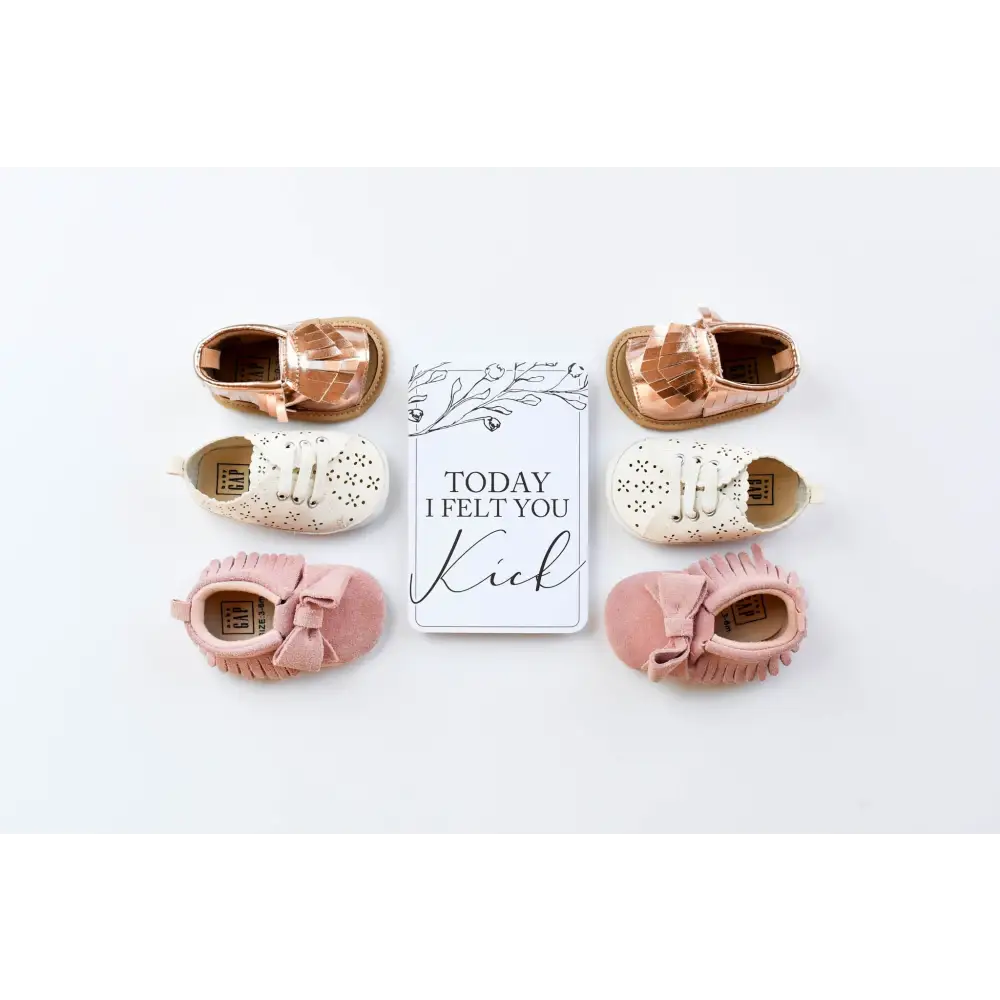 Pregnancy Announcement & Milestone Cards Milestone Cards