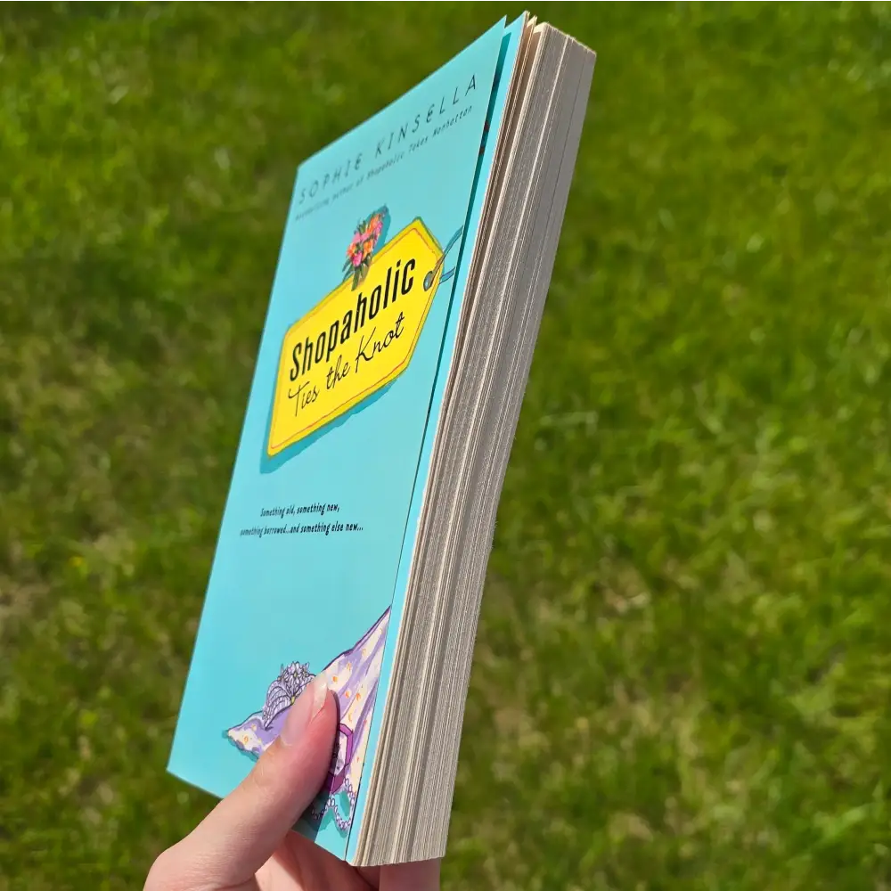 Shopaholic Ties the Knot (Shopaholic No 3) by Sophie Kinsella - Books