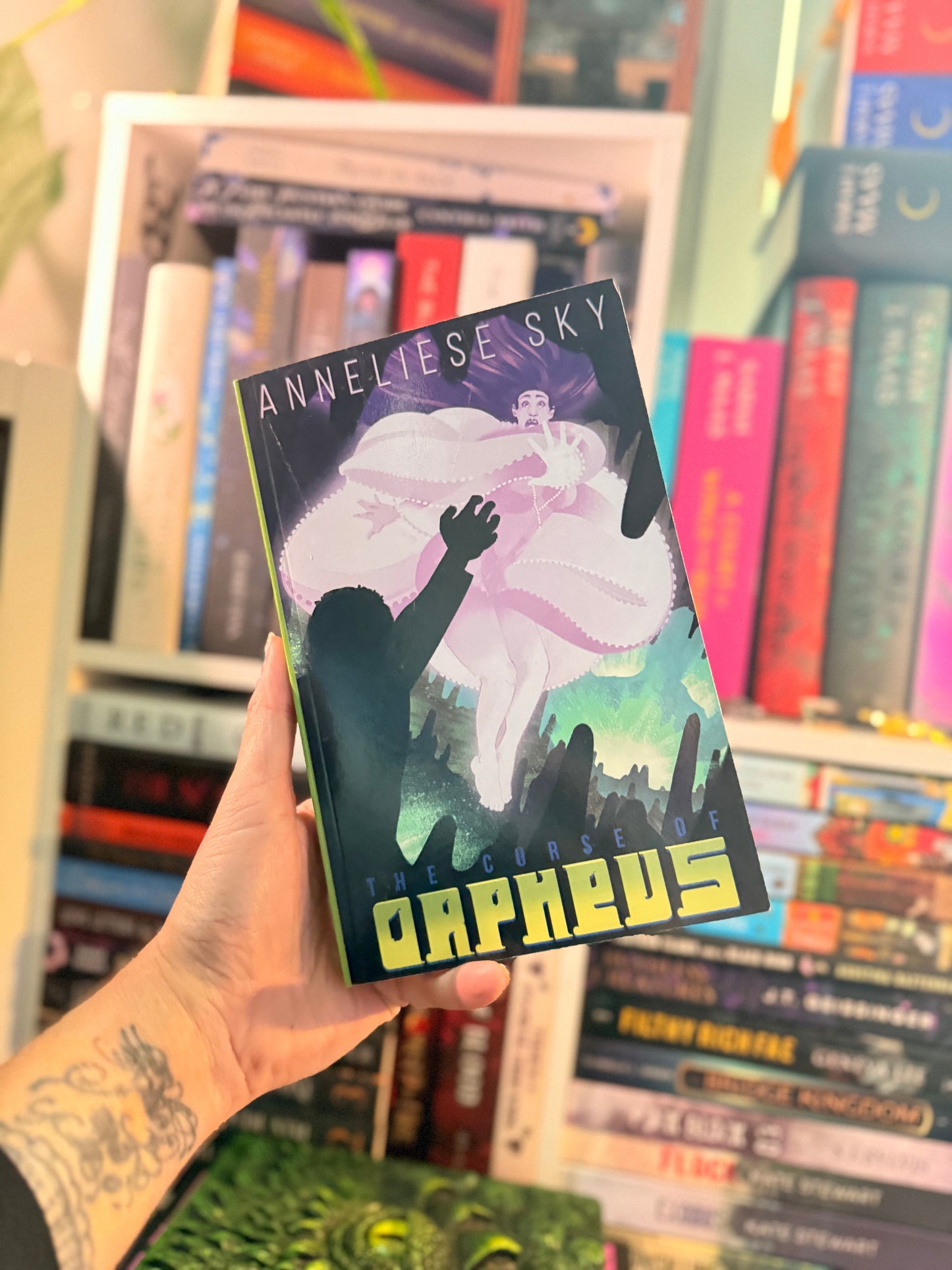The Curse of Orpheus (The Mythos of the Pantheon) Book 1
