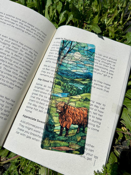 Highland Cattle Long Horn Cow Bookmark - Rustic Farm Animal Book Accessory, Unique Cow Lover Gift, Country Style Bookmark for Bookworms