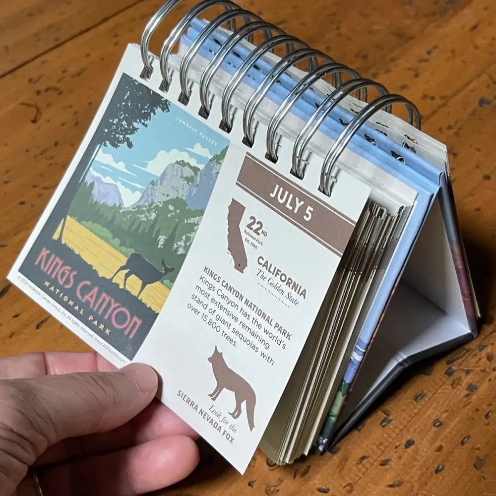 365 Day Desktop Flip Calendar: National Parks (Best Seller!) Books and Gifts