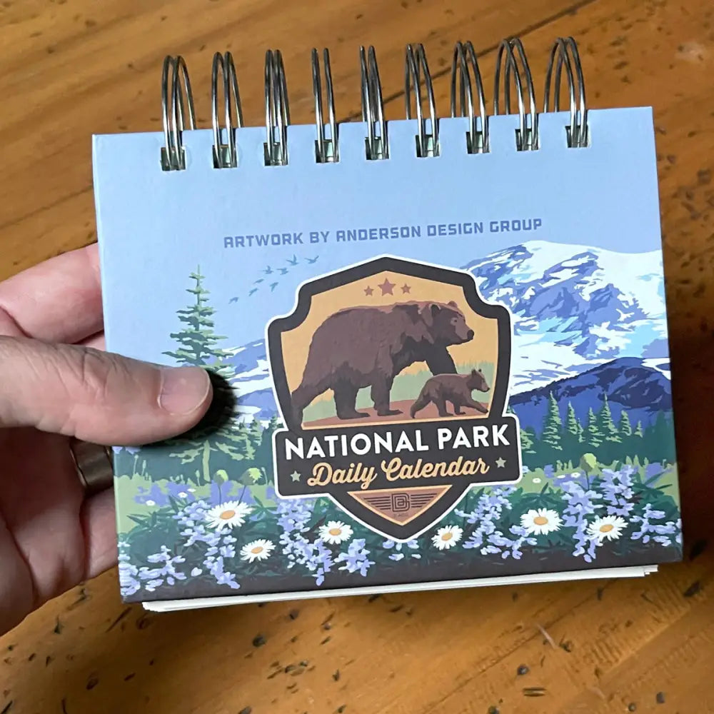 365 Day Desktop Flip Calendar: National Parks (Best Seller!) Books and Gifts