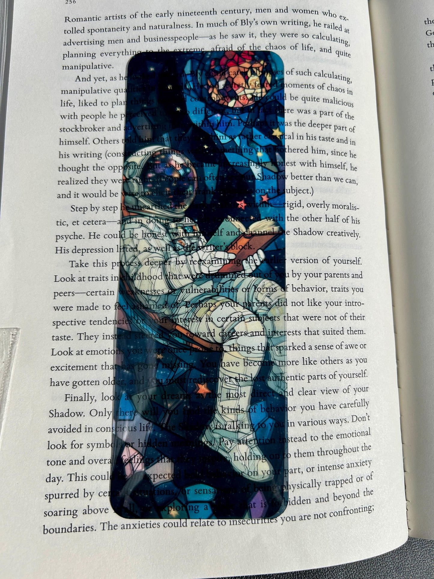 Astronaut Reading Bookmark – Cosmic Space Art for Book Lovers – Galaxy Starry Night Bookmark – Bookish Gift – Astronaut in Space Bookmark