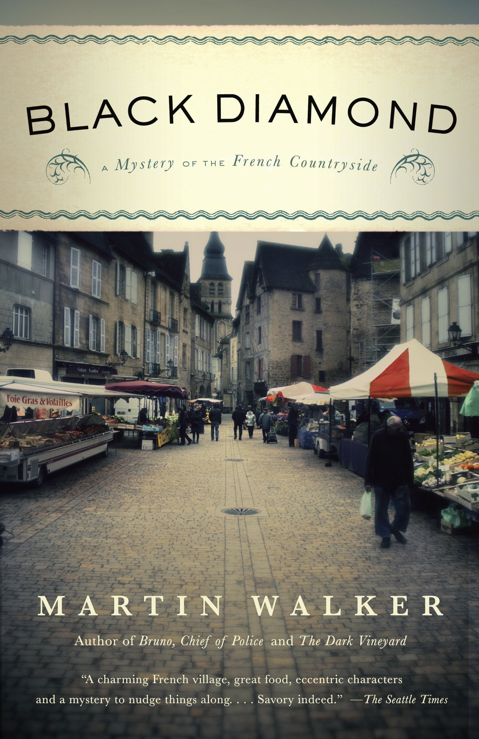 Black Diamond - A Mystery of the French Countryside (Bruno, Chief of Police Series) (Book:3)