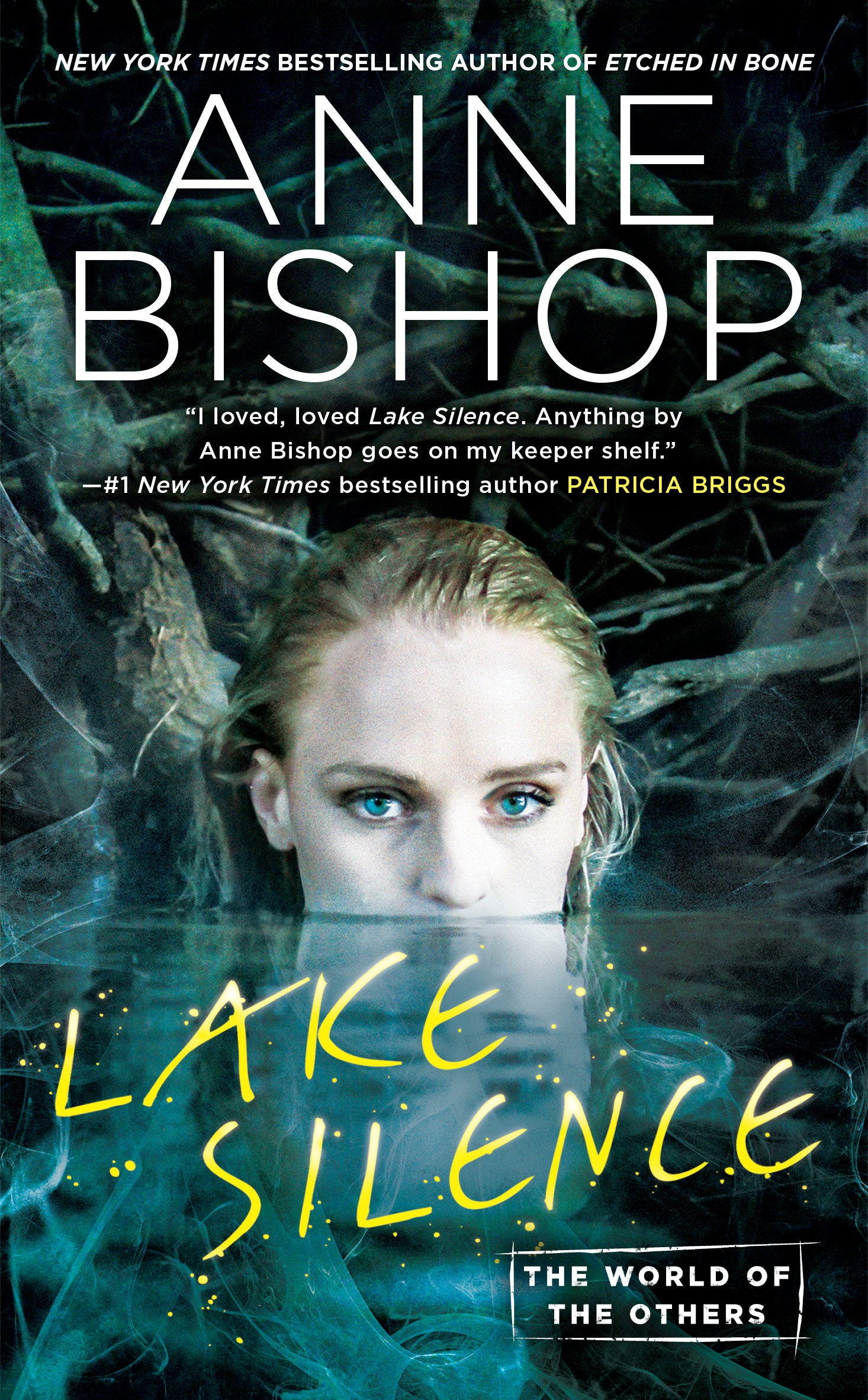 Lake Silence (World of the Others, The) (Book:1)