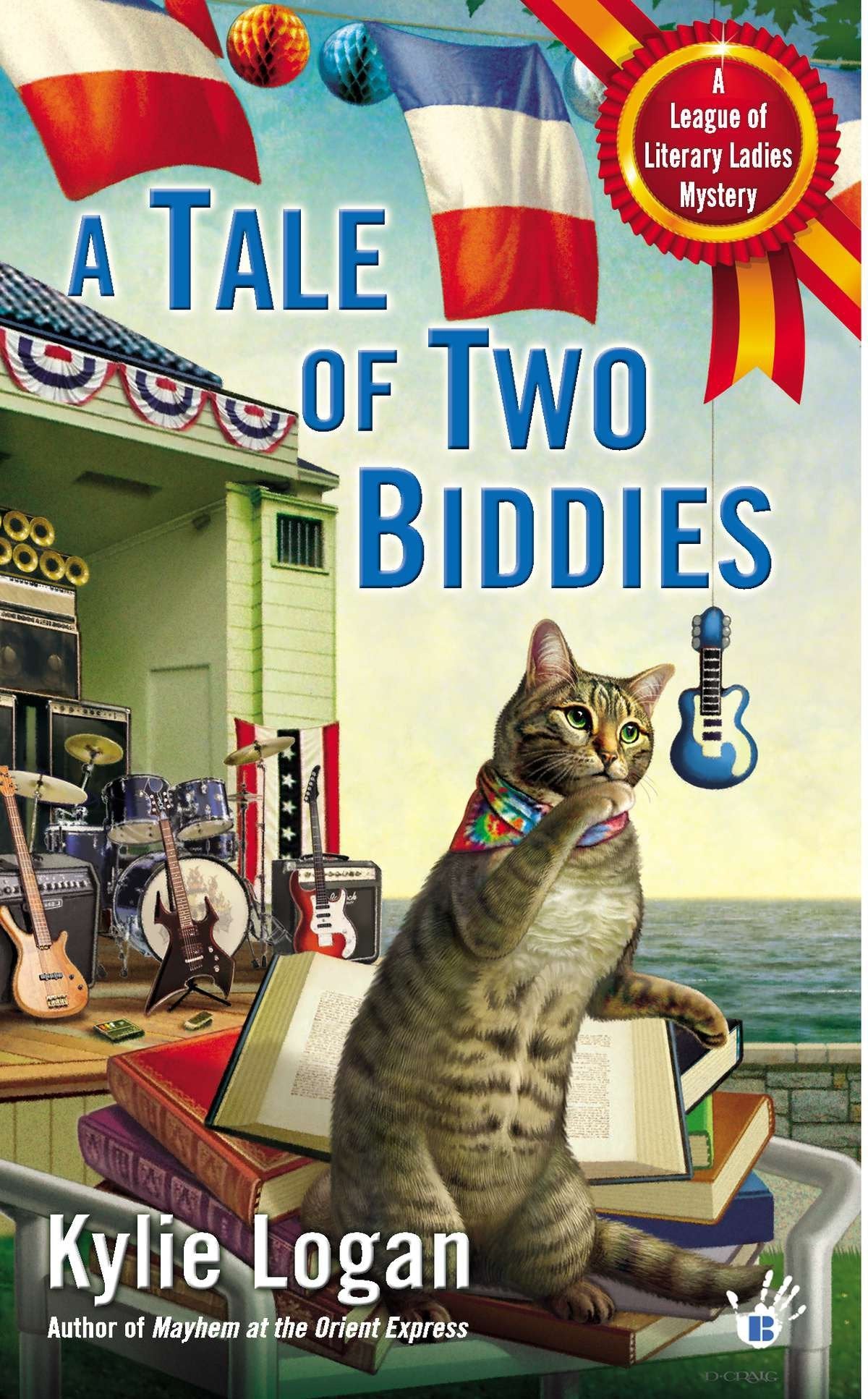 A Tale of Two Biddies (League of Literary Ladies) (Book:2)