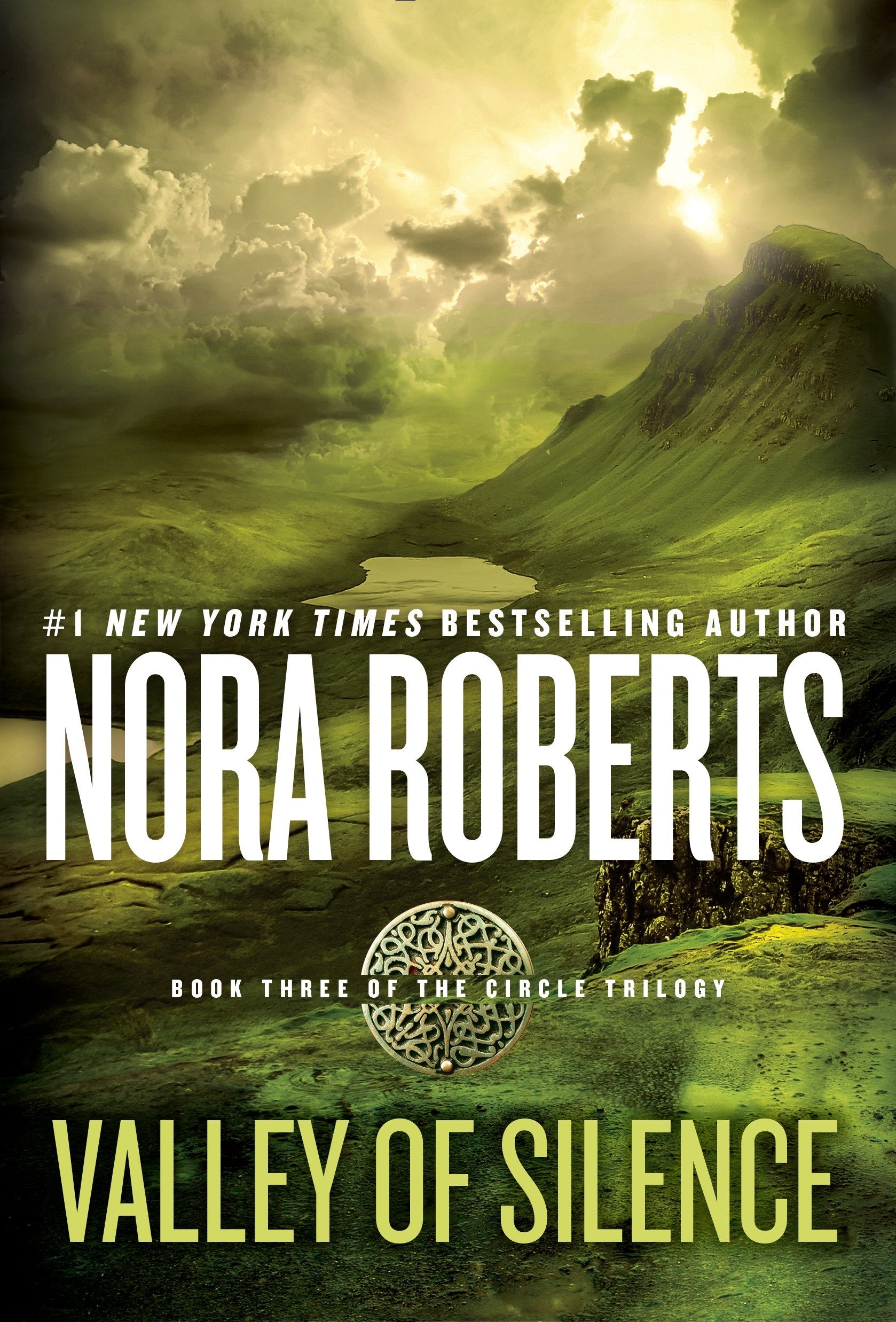 Valley of Silence (Circle Trilogy) (Book:3)