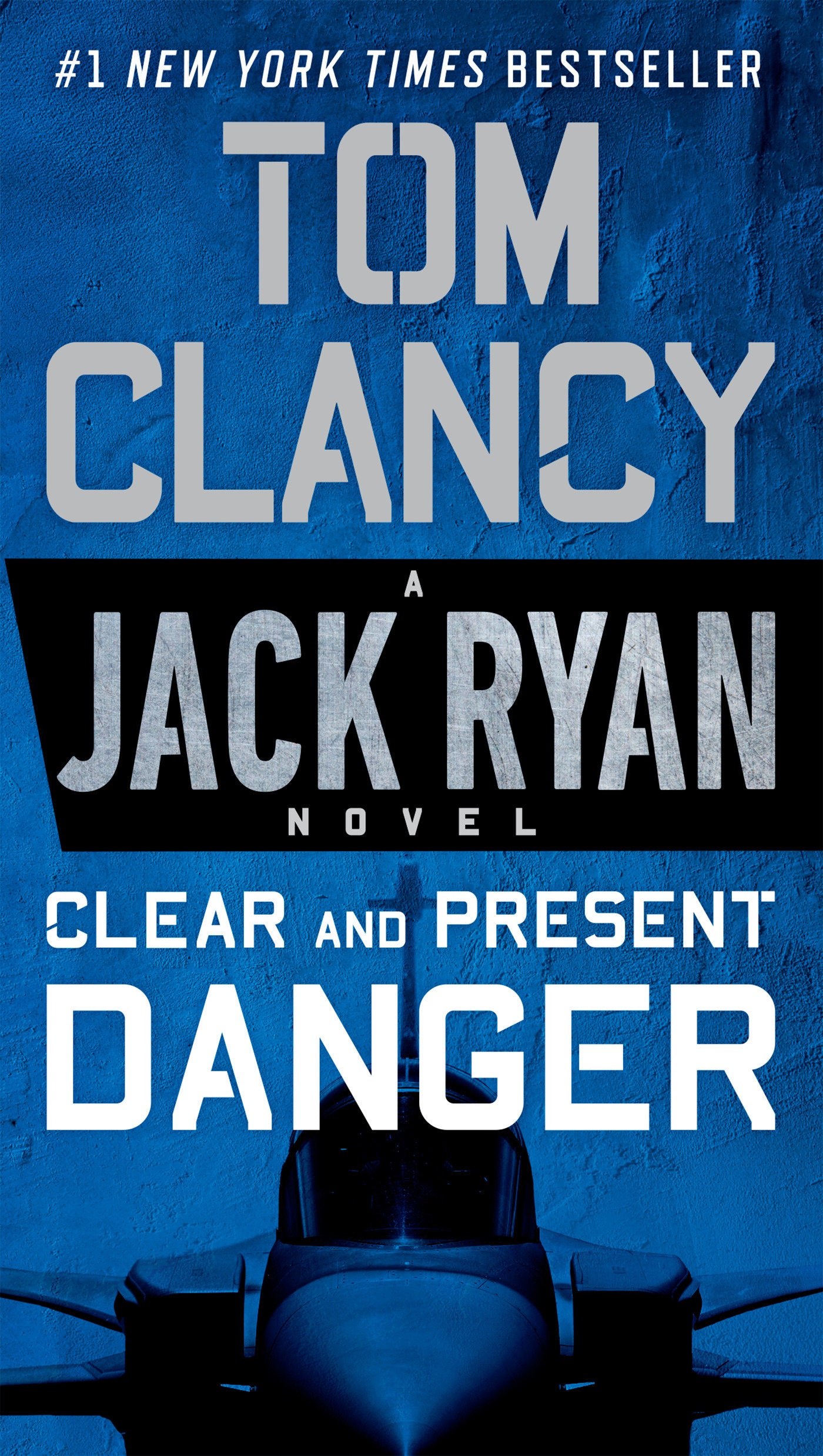 Clear and Present Danger (A Jack Ryan Novel) (Book:4)