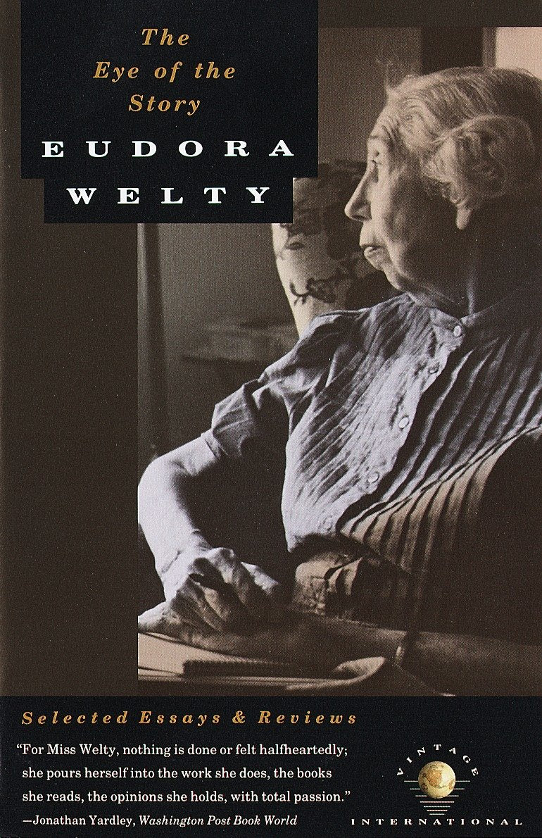 The Eye of the Story - Selected Essays and Reviews (Vintage International)