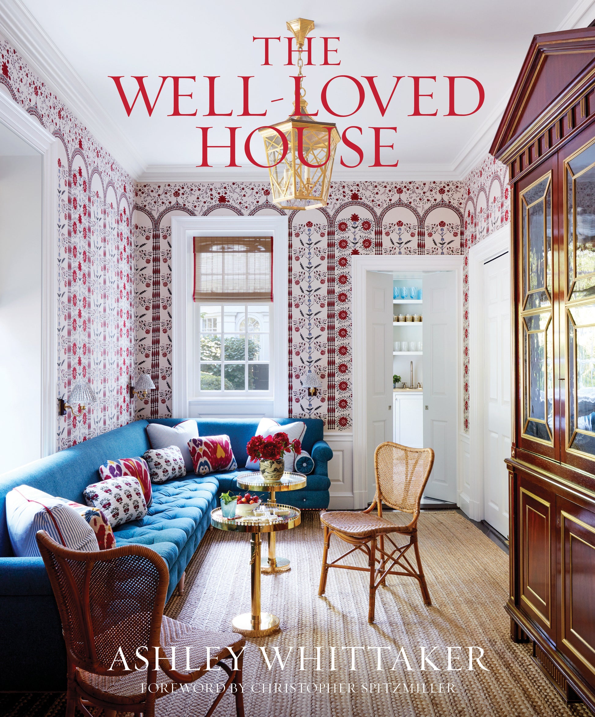 The Well-Loved House - Creating Homes with Color, Comfort, and Drama
