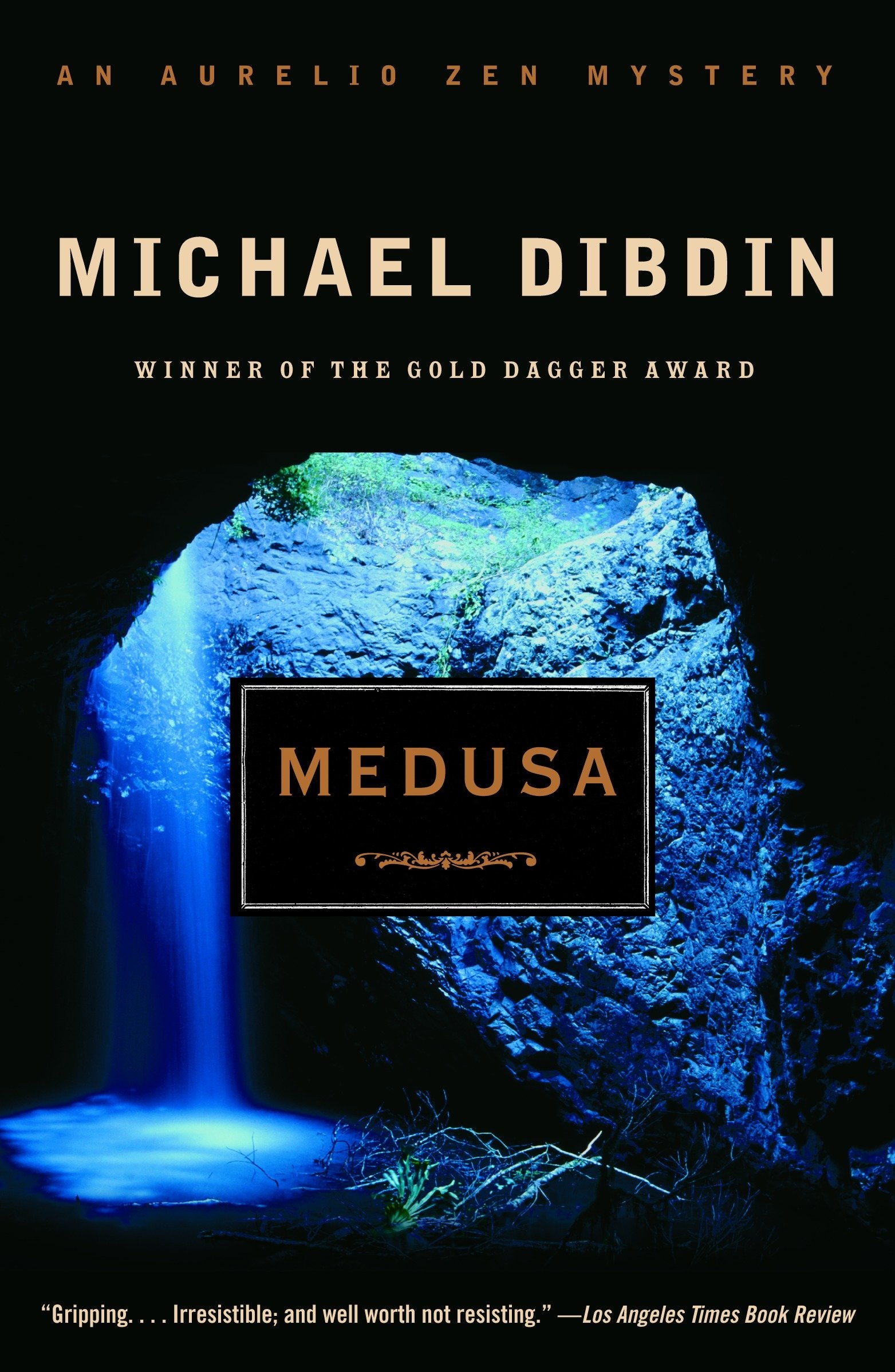 Medusa - A Novel (Aurelio Zen Mystery Series) (Book:9)