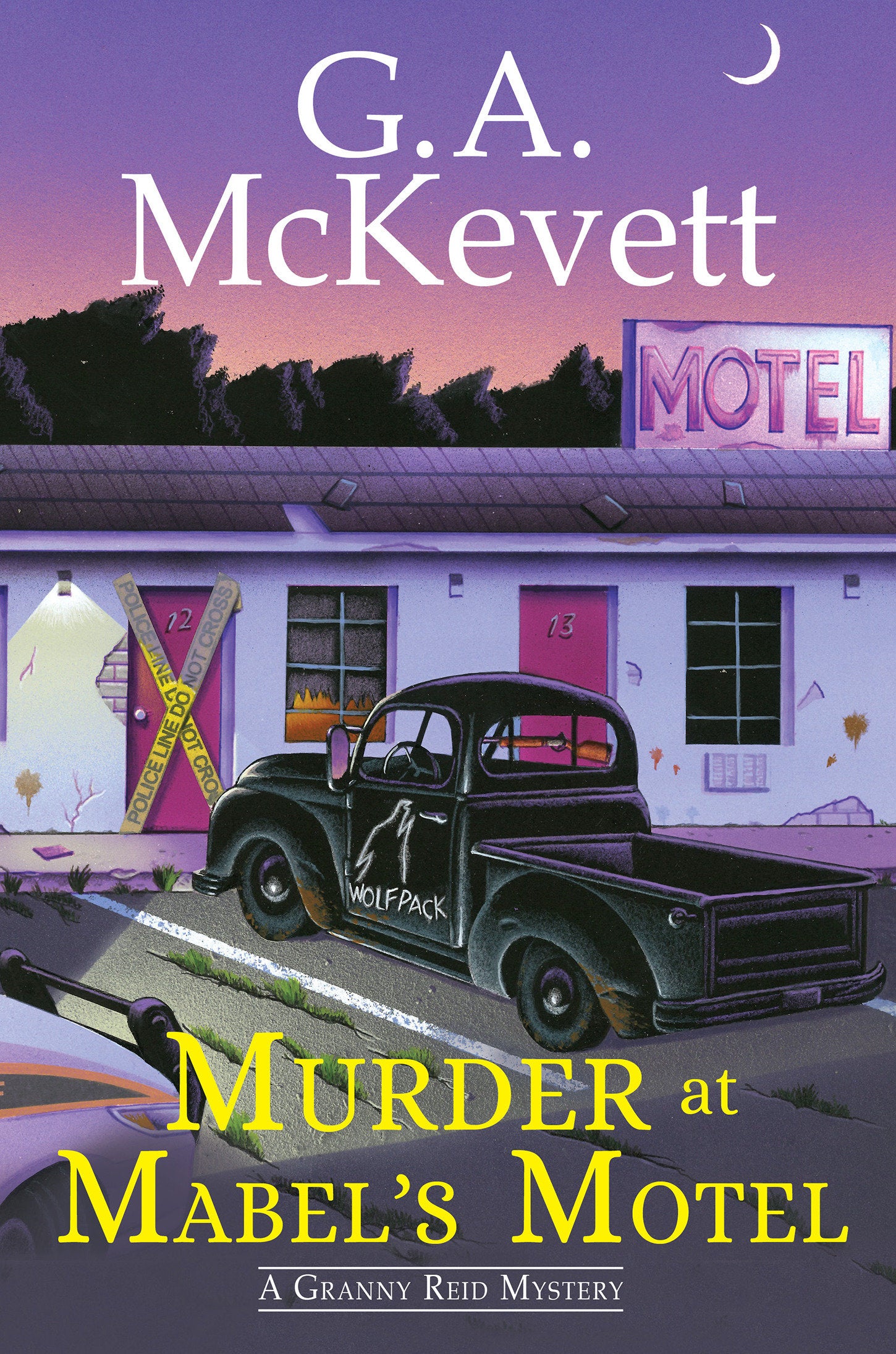 Murder at Mabel�s Motel (A Granny Reid Mystery) (Book:3)
