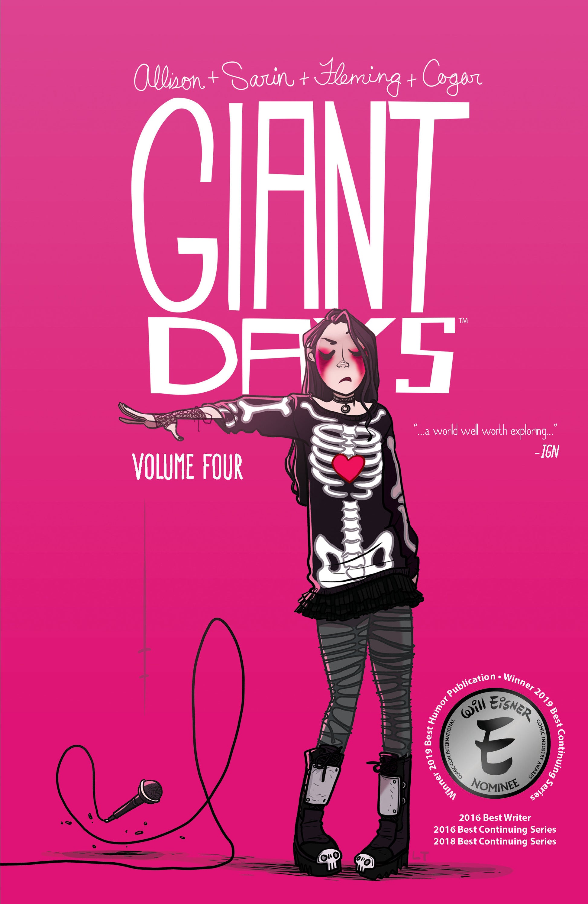 Giant Days Vol. 4 (Giant Days) (Book:4)