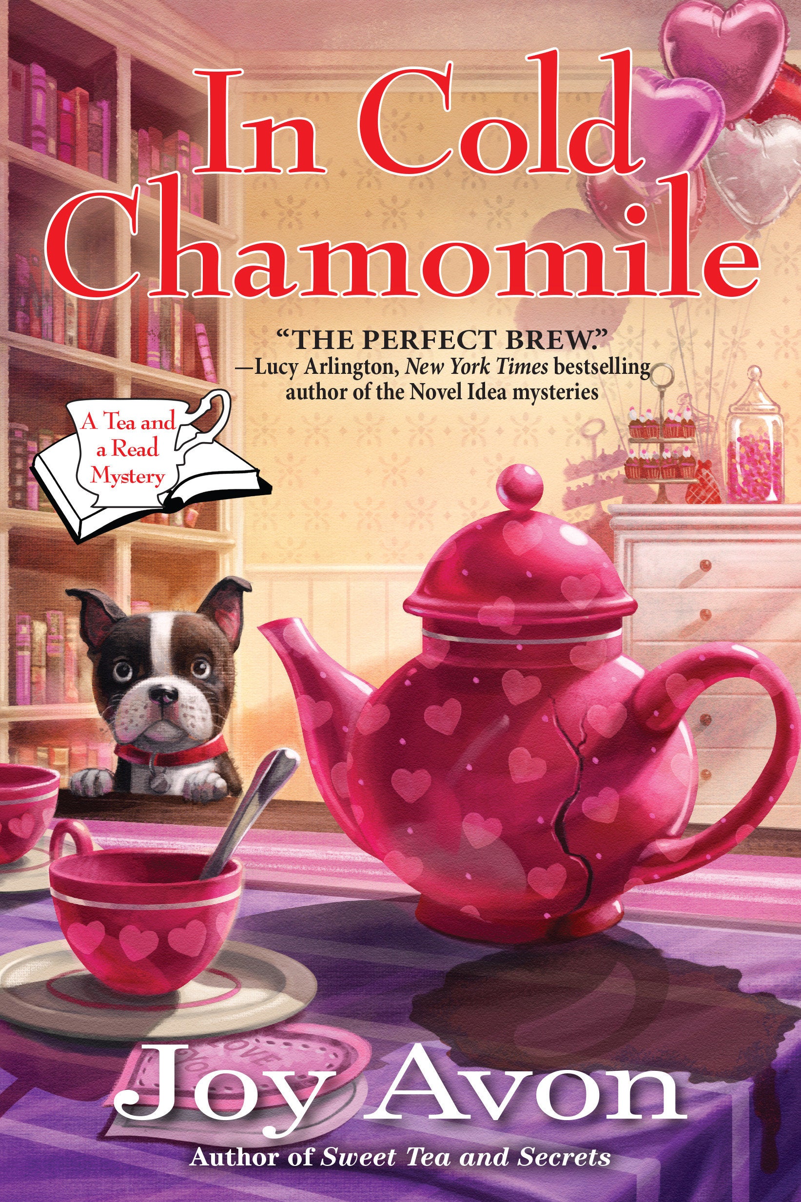 In Cold Chamomile - A Tea and a Read Mystery (A Tea and a Read Mystery) (Book:3)