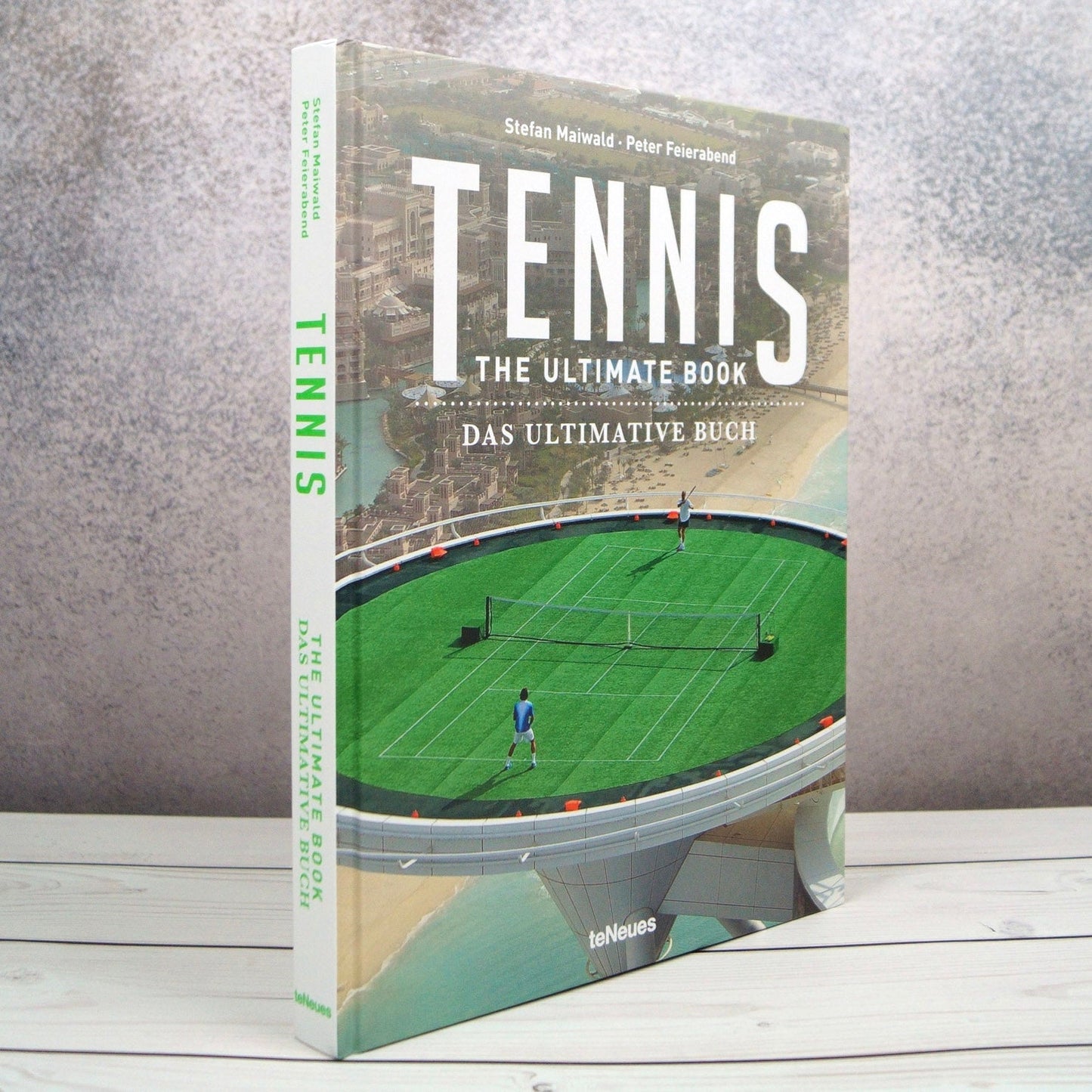 Tennis - The Ultimate Book