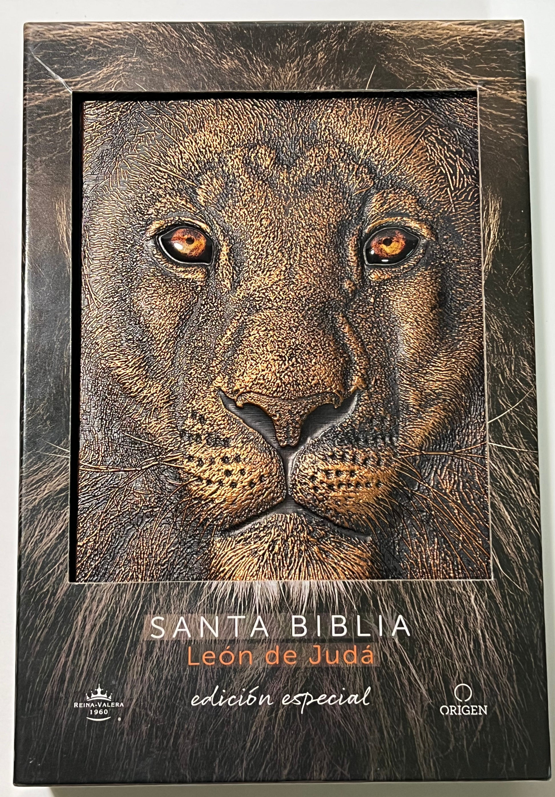 Biblia RVR 1960 Letra grande Le�n de Jud� edici�n especial bronce / Spanish Bible RVR 1960 Large Print Imitation Leather Lion of Judah Special Edition