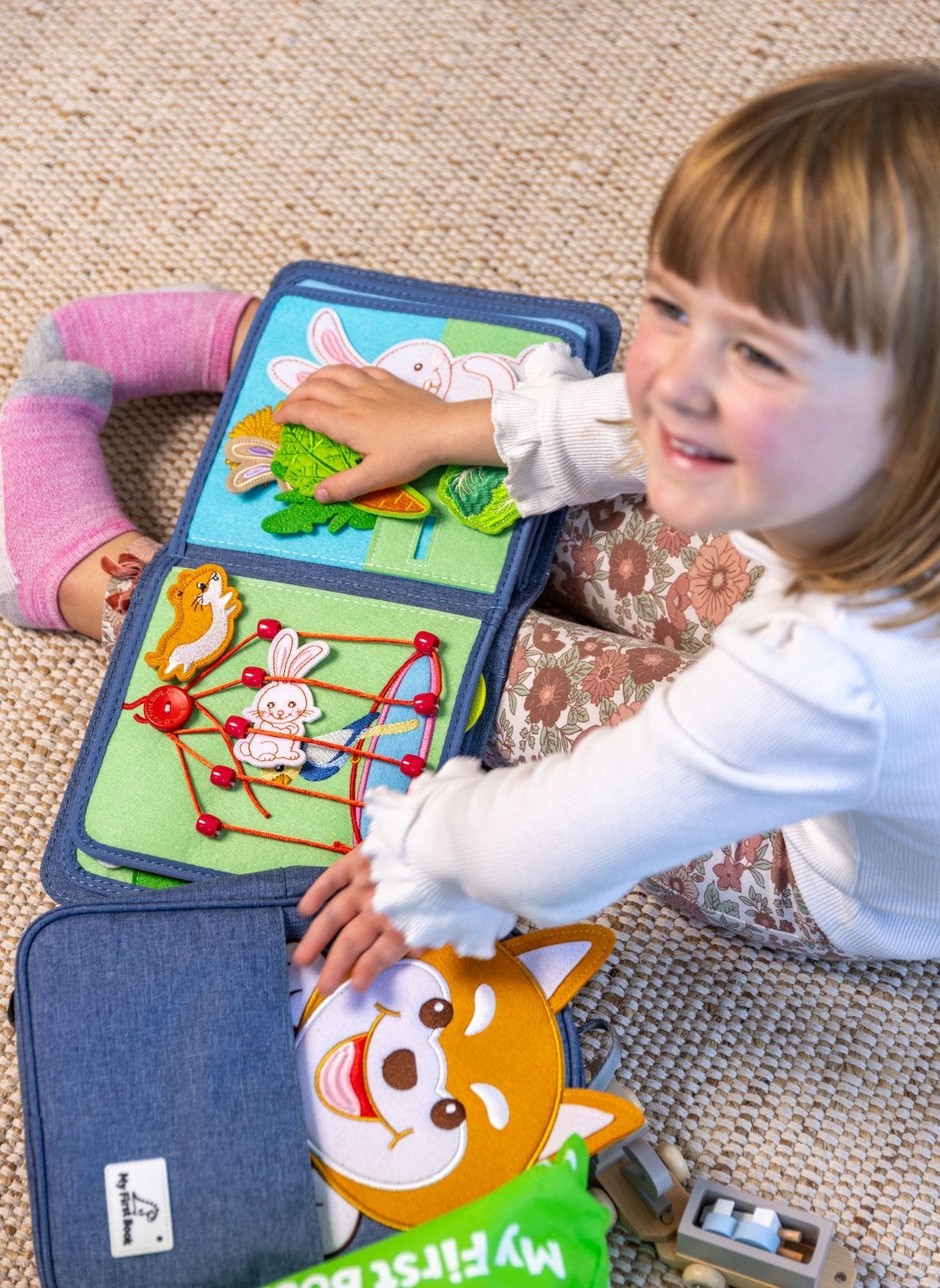 Pet Friends Busy Book