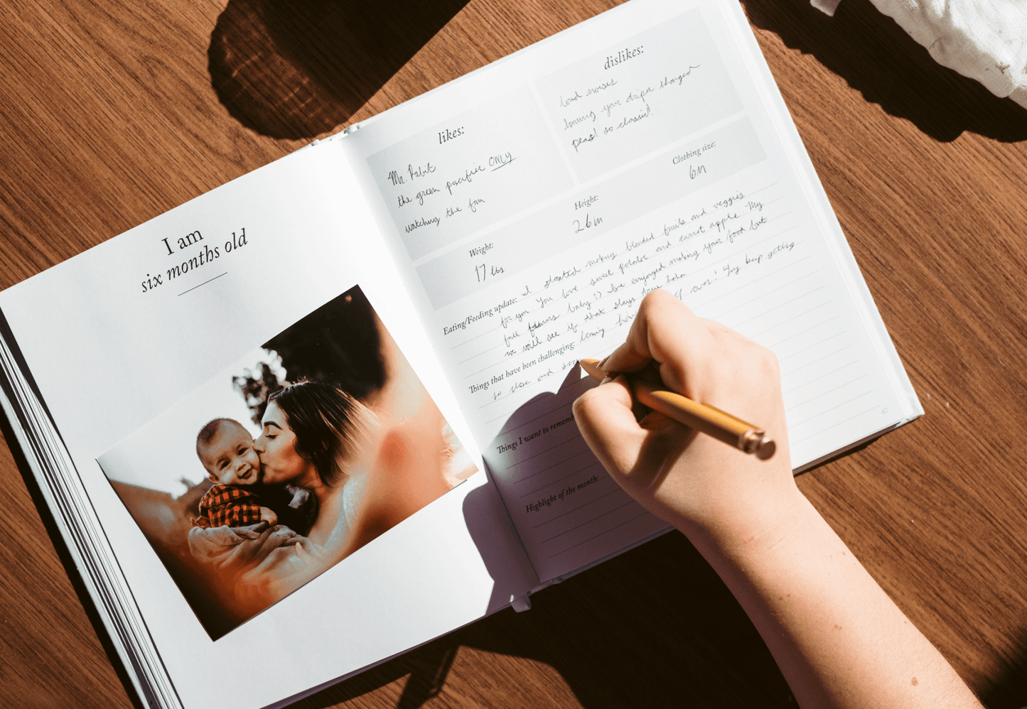 Libro de recuerdos del primer año del bebé