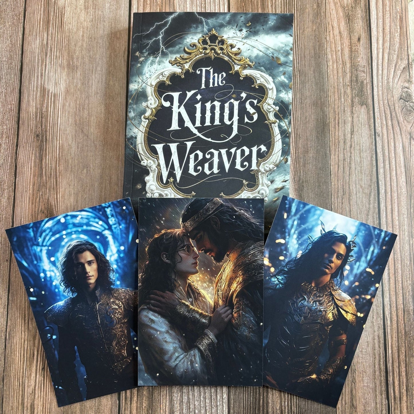 SIGNED SERIES STARTER - The King's Weaver (Paperback)