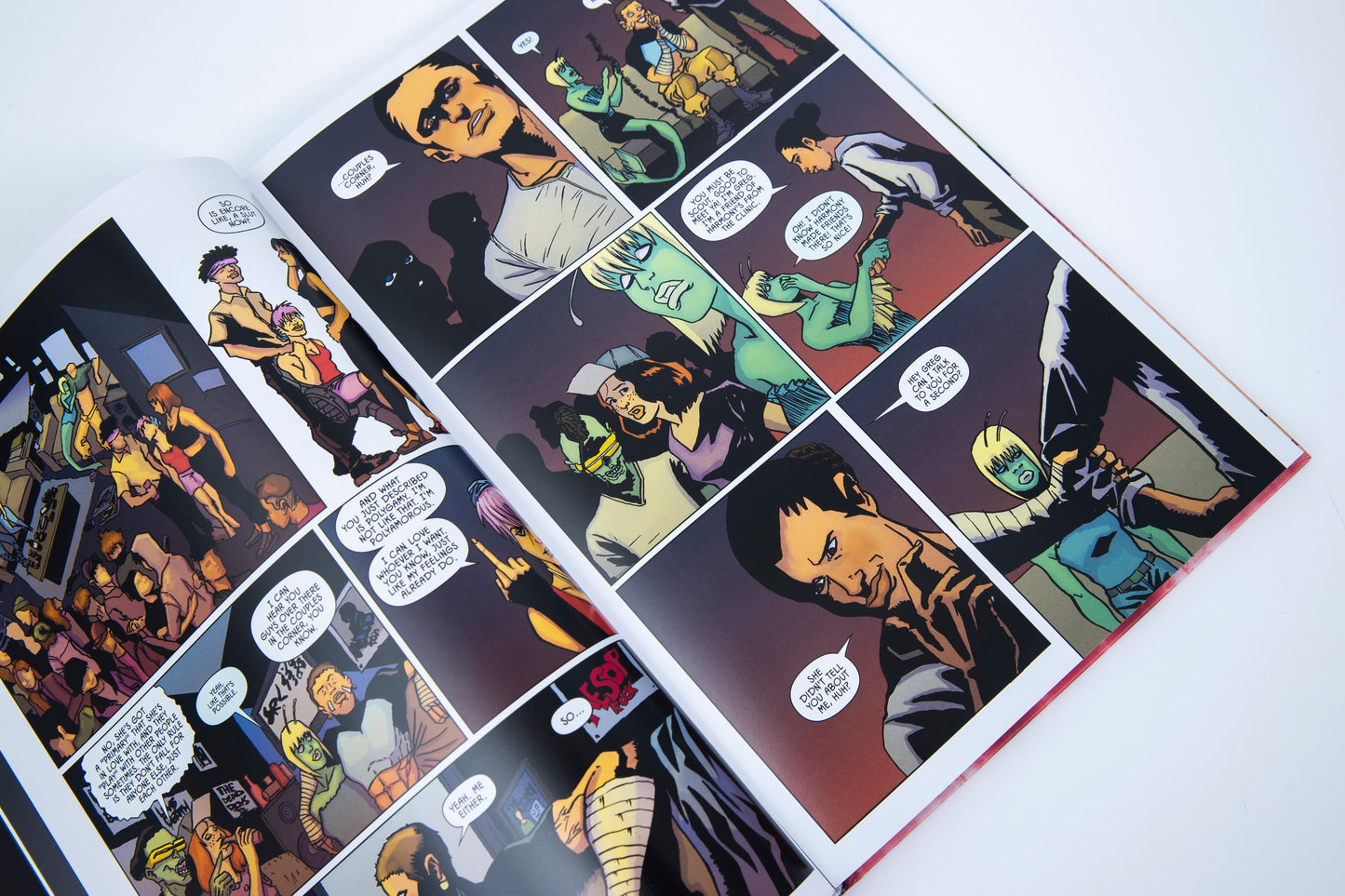 YUNGBLUD 2 - Weird Times at Quarry Bank University (Deluxe Edition)