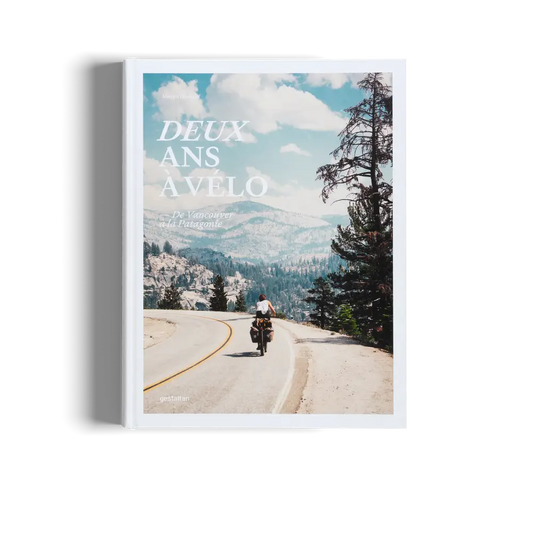 Deux ans à vélo Book