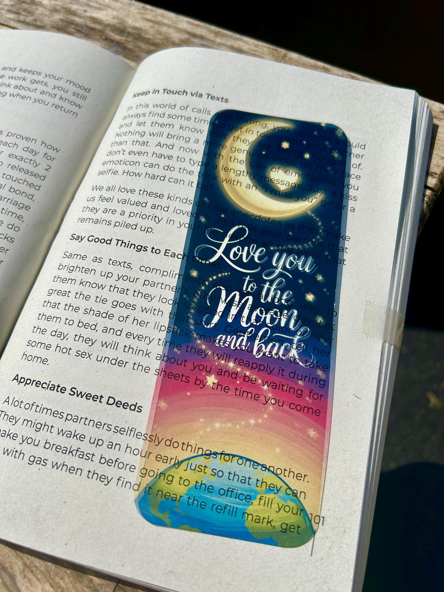 Love You To The Moon And Back Bookmark – Sweet Romantic Gift, Inspirational Love Quote, Perfect for Book Lovers & Couples