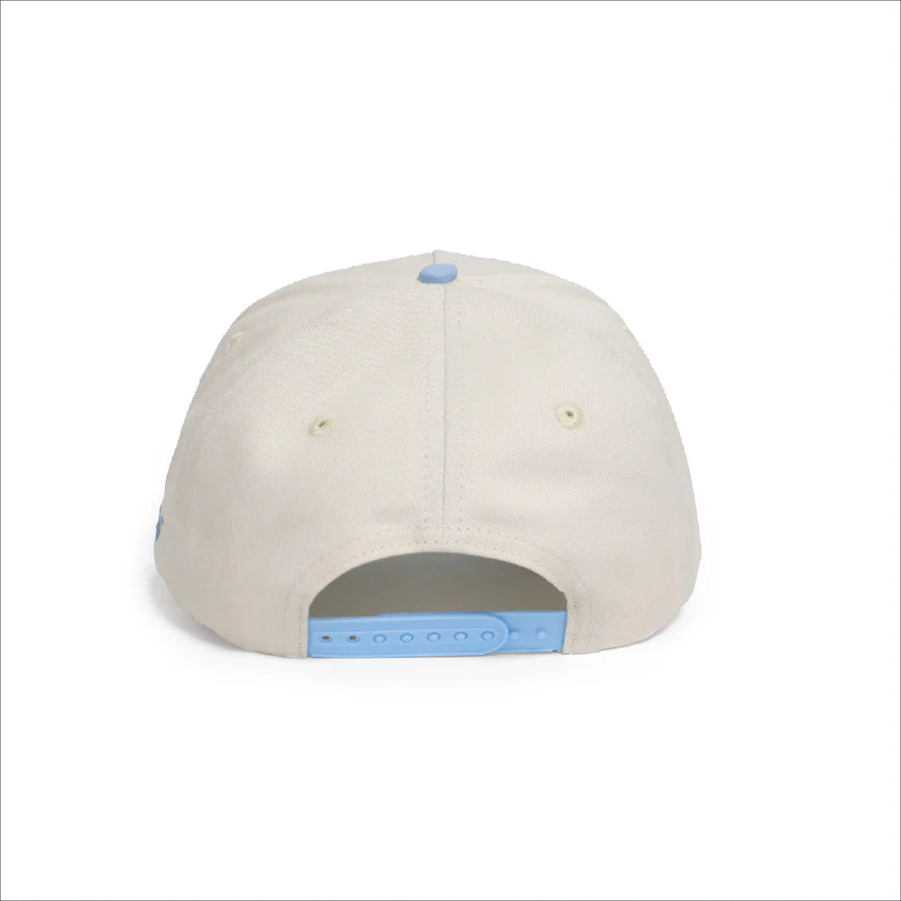 LOVE GIVES Hat