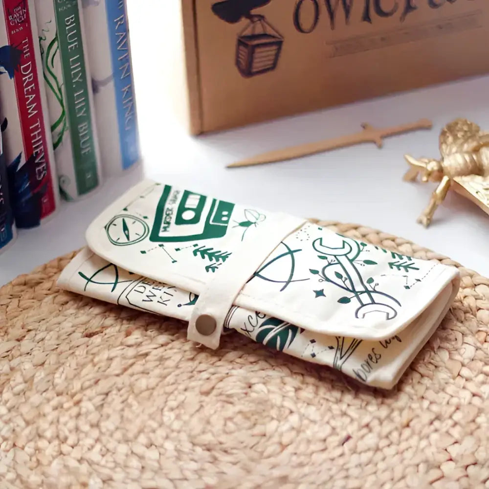 OwlCrate ’THE CHOSEN ONES’ Box - Exclusive - Book Box
