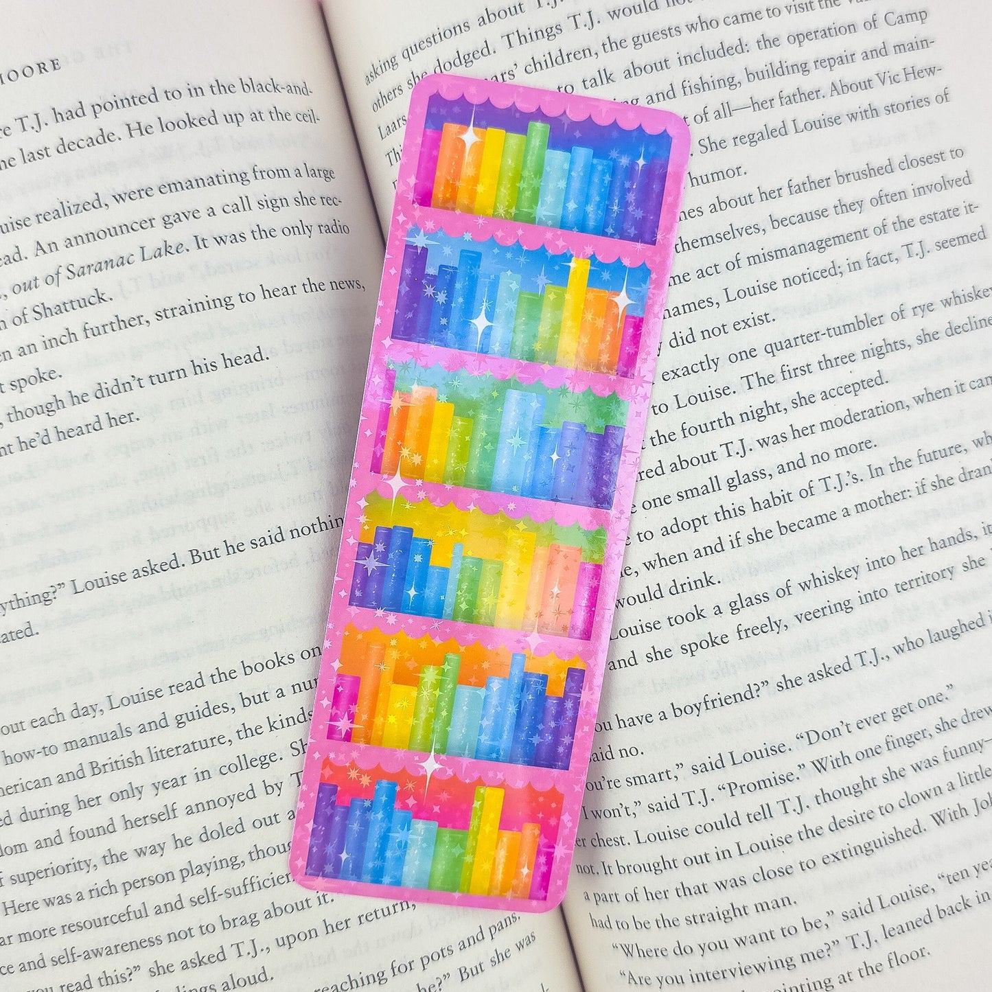 Pink Bookcase Holographic Bookmark – Rainbow Bookshelf Design, Book Lover Gift
