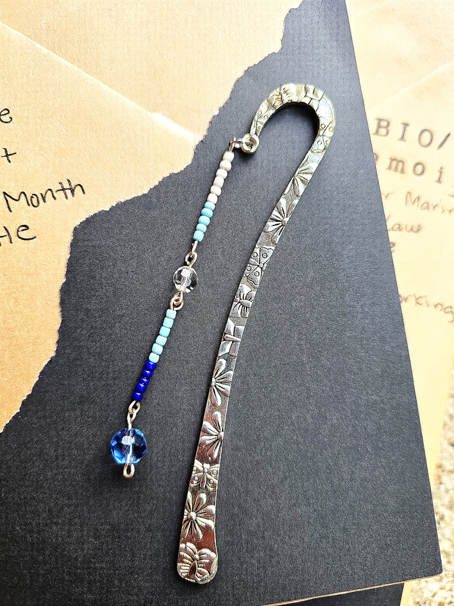 Beaded Metal Hook Bookmark - Handmade - Creative By Sanchez